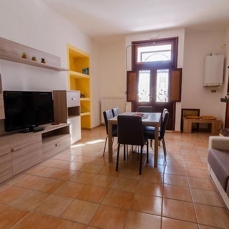 Casa Vacanze Gran Sasso Castel del Monte  Dış mekan fotoğraf